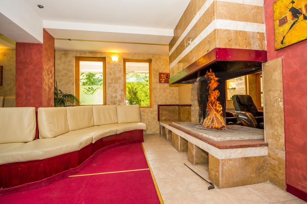 Diva Hotel & Thermal Pool Chiflik Exterior photo